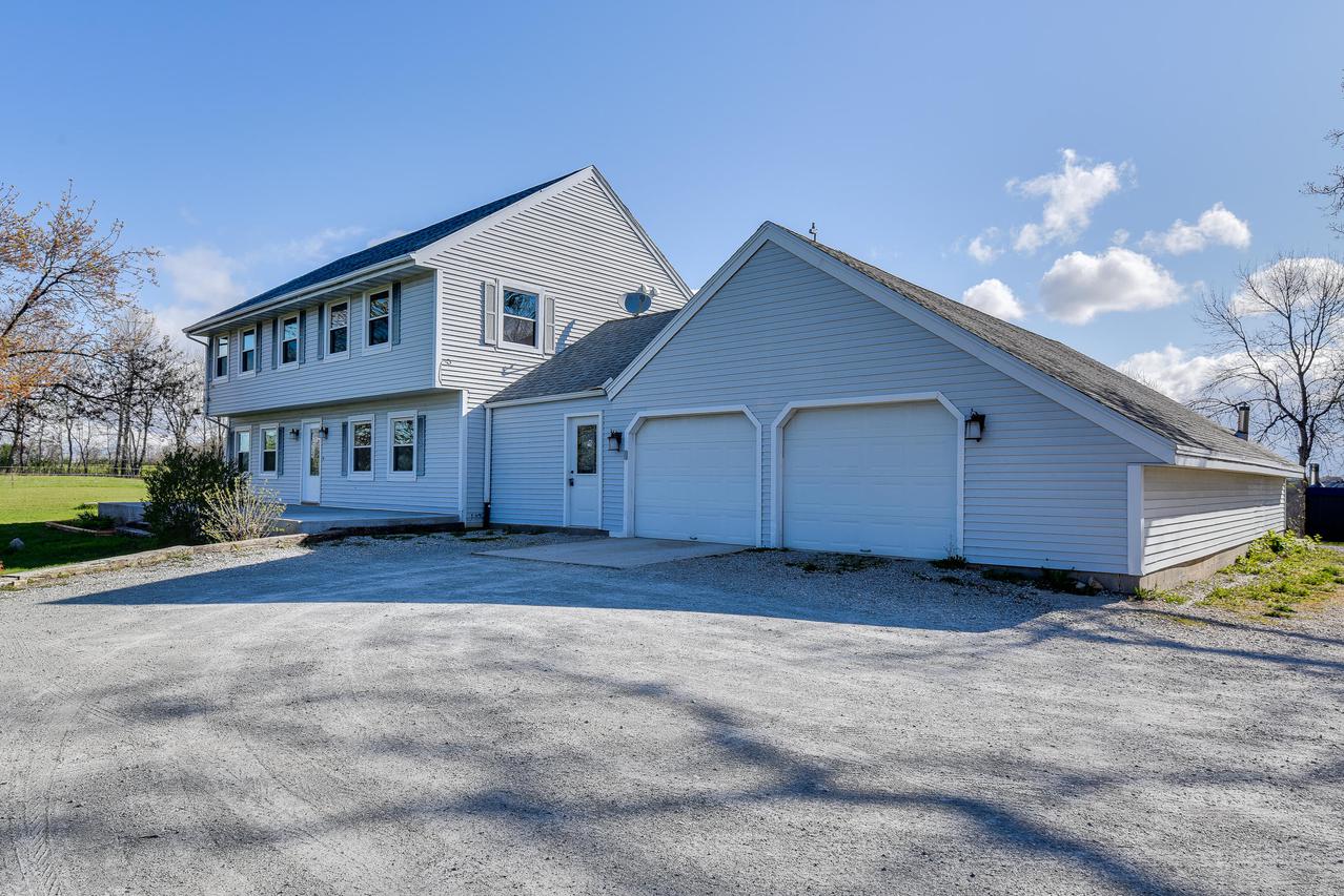 W2844 River Ridge Ln., Watertown, WI 53094