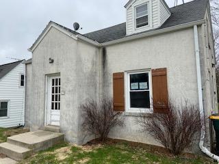 235 W Paradise Dr, West Bend, WI 53095