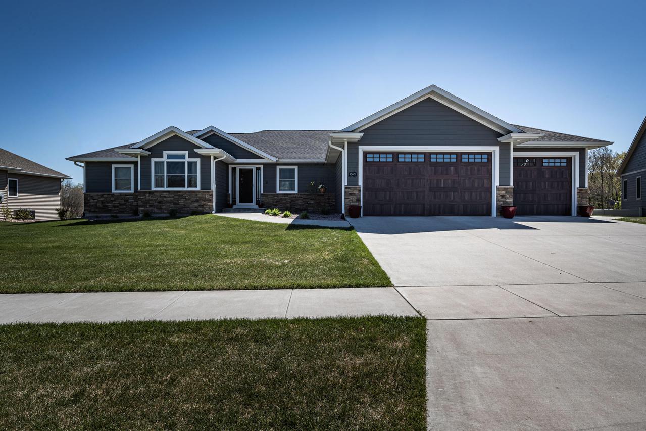 1507 Bridger Dr., Holmen, WI 54636