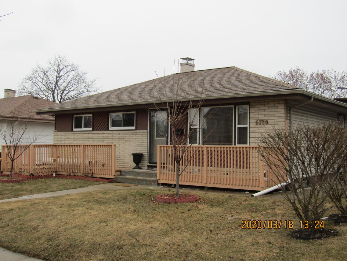 6730 S 20th St., Milwaukee, WI 53221