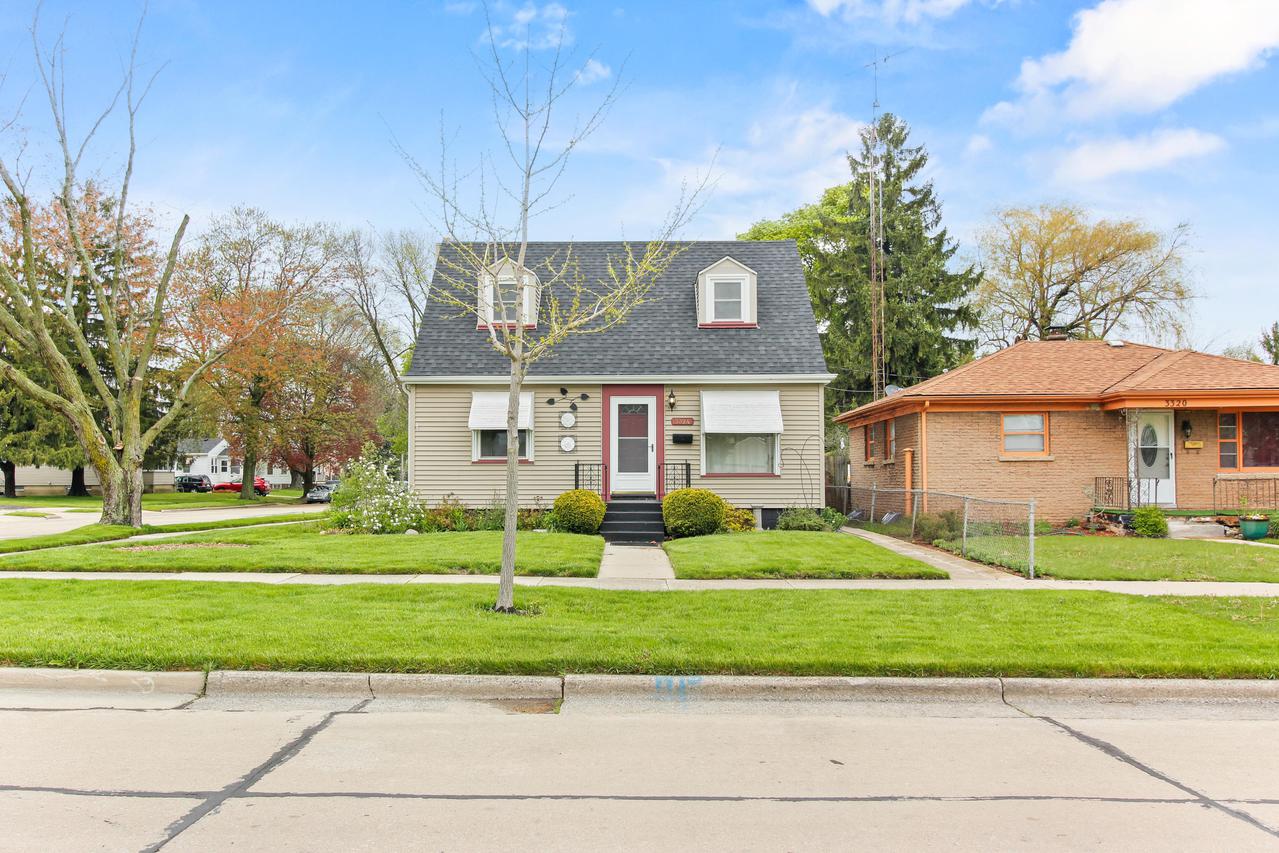 3324 20th St., Racine, WI 53405