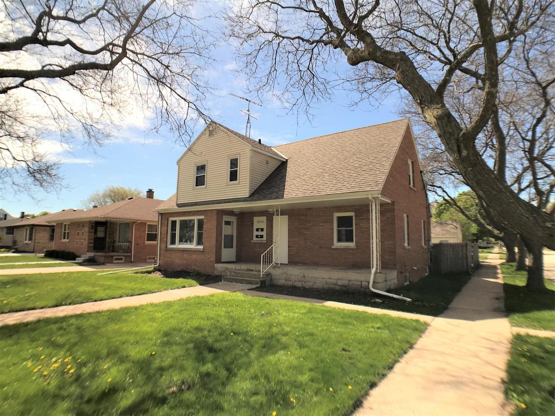 2019 28th St., Kenosha, WI 53140