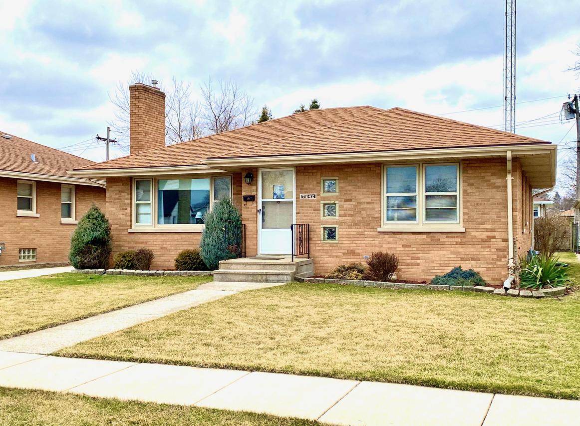 7842 34th Ave., Kenosha, WI 53142