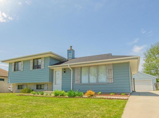 9311 N 85th St, Milwaukee, WI 53224