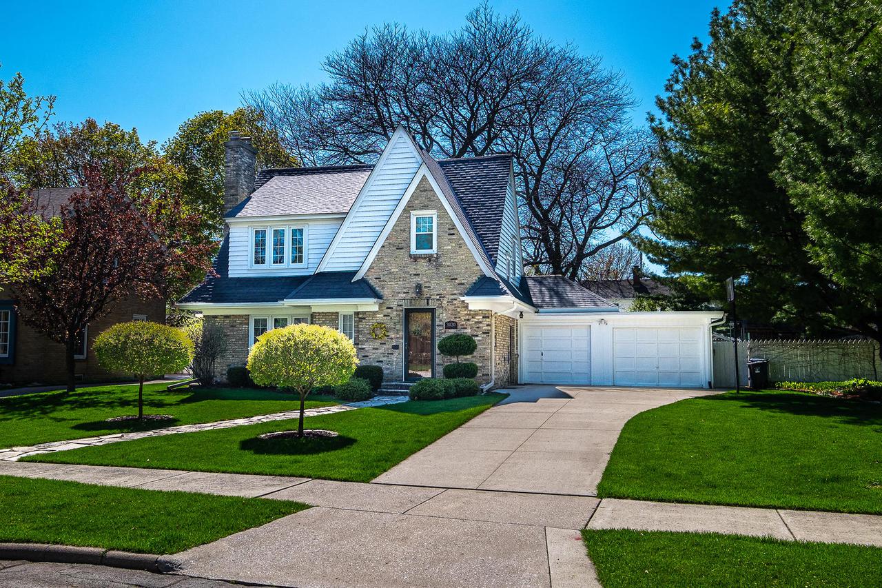 3030 Chatham St., Racine, WI 53402