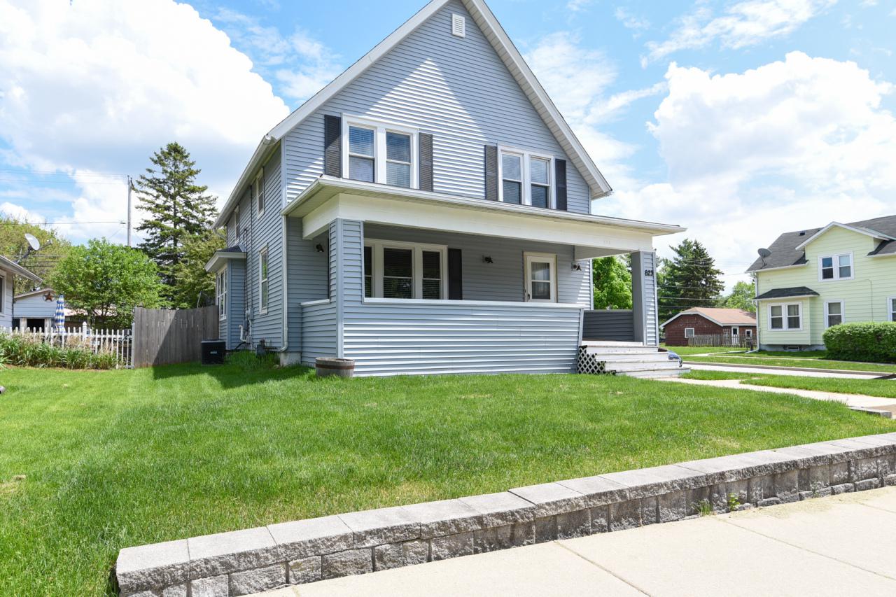623 S Grand Ave., Waukesha, WI 53186