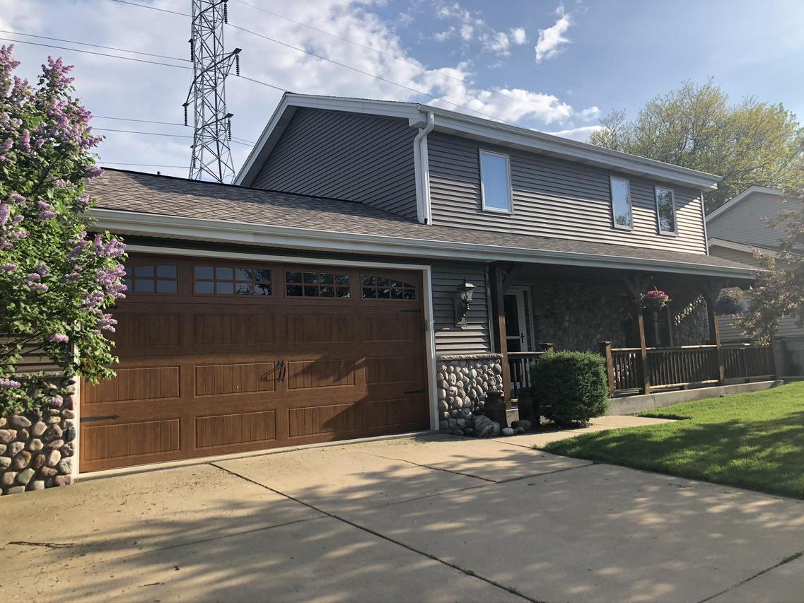 7021 W Waterford, Milwaukee, WI 53220