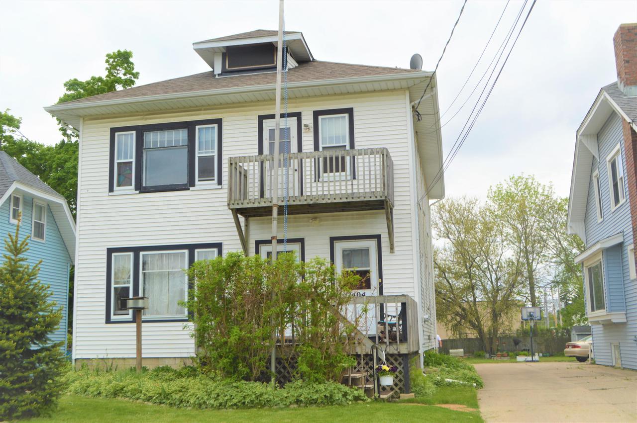 7404 28th Ave., Kenosha, WI 53143