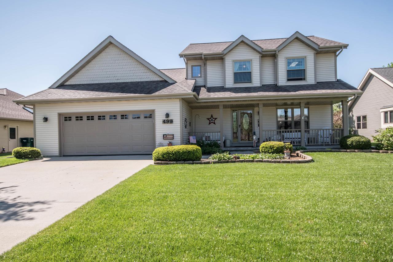 499 Braatz Dr, Kewaskum, WI 53040