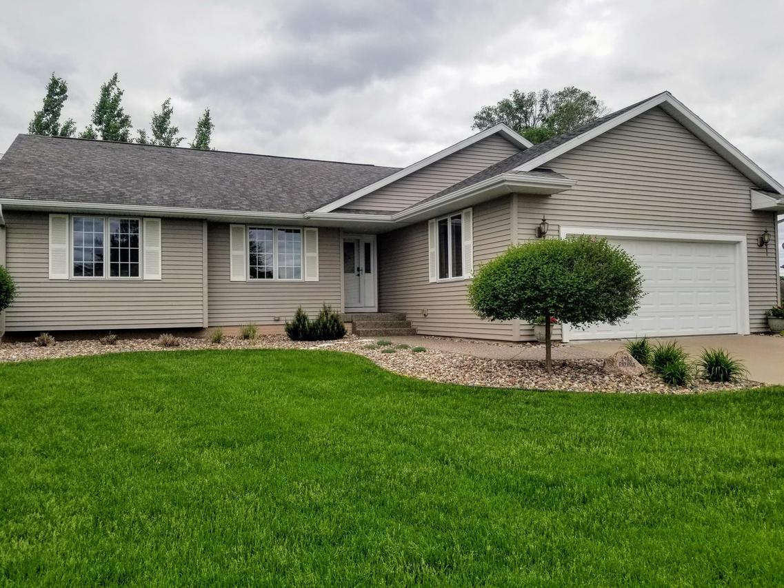 1913 Fauna St., Holmen, WI 54636