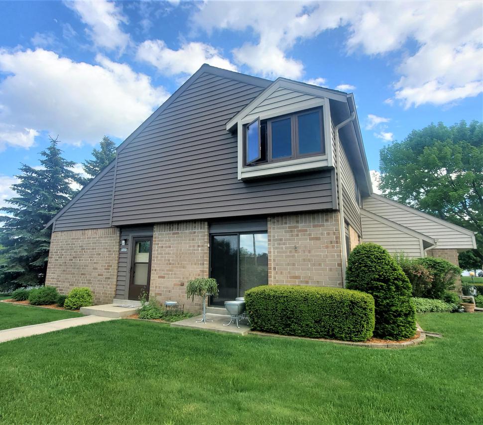 3801 W College Ave, Franklin, WI 53221