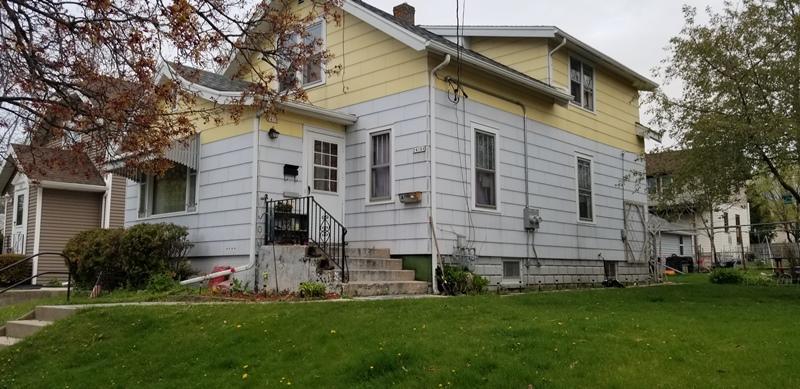 2410 Clark St, Manitowoc, WI 54220