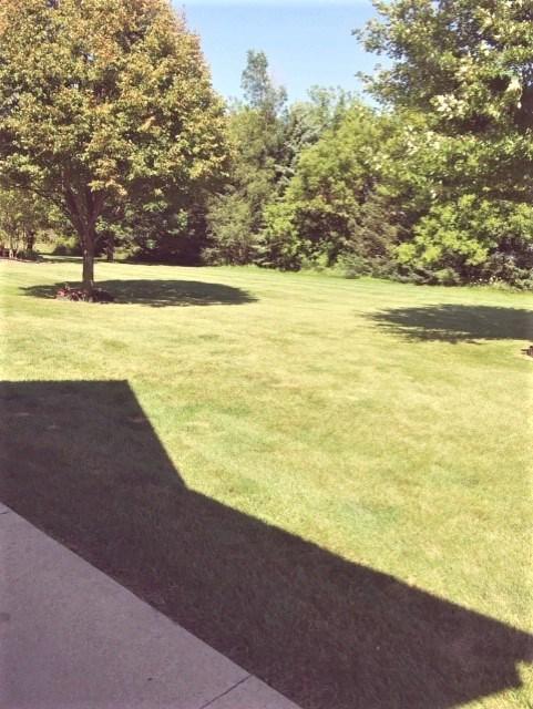 214 Minz Park Cir. #2, West Bend, WI 53095