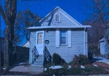 1418 10th St, Racine, WI 53403