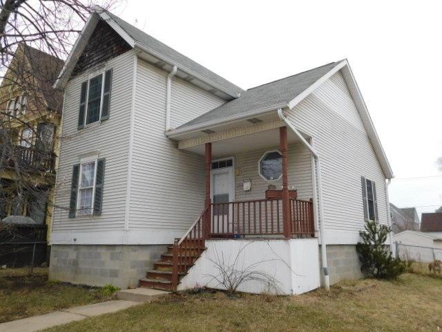 2502 N Dr William Finlayson St, Milwaukee, WI 53212