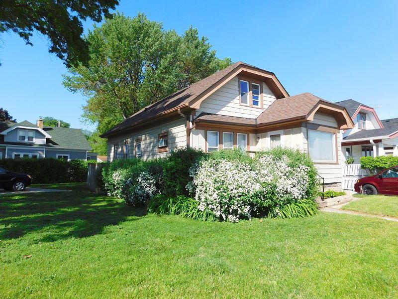 7028 W State St., Wauwatosa, WI 53213