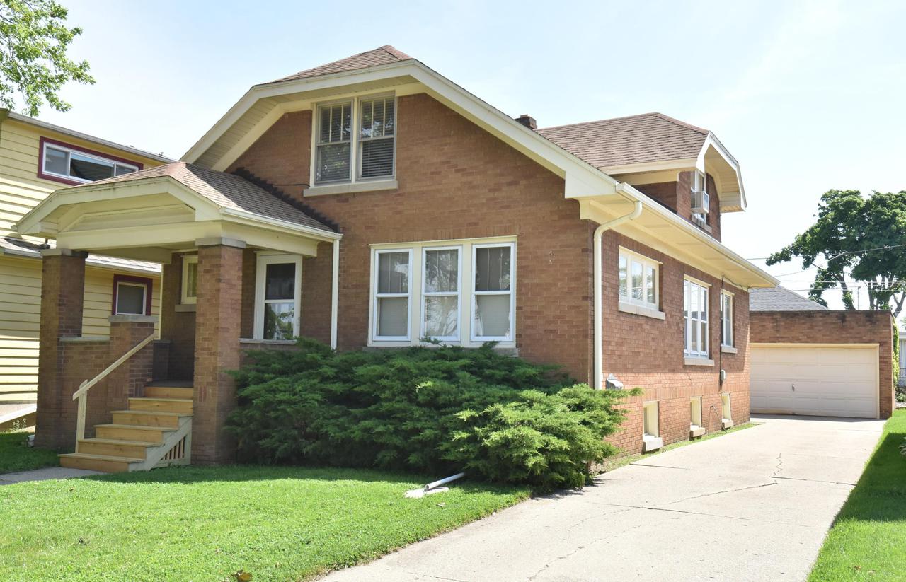 2919 Geneva St. #St, Racine, WI 53402