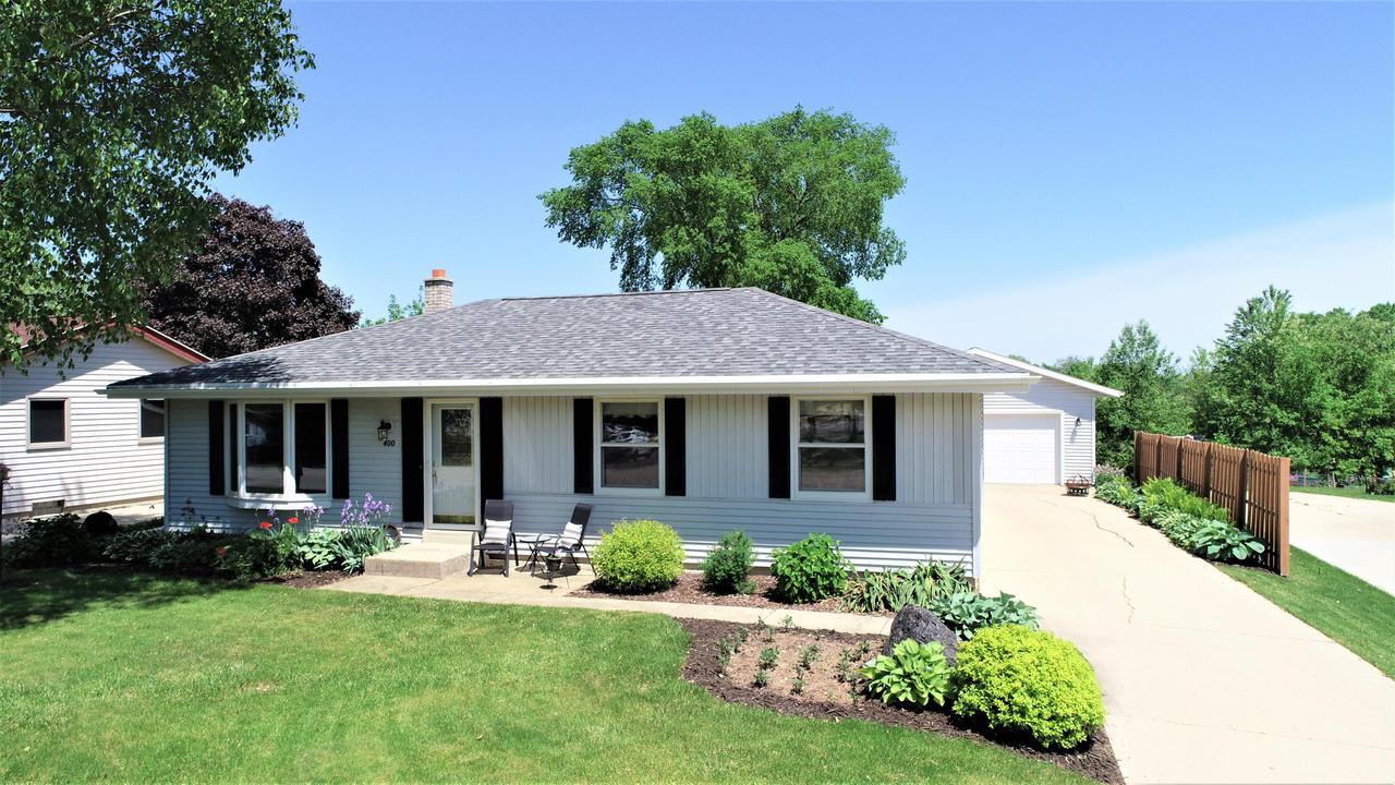 400 S Colonial Pkwy., Saukville, WI 53080