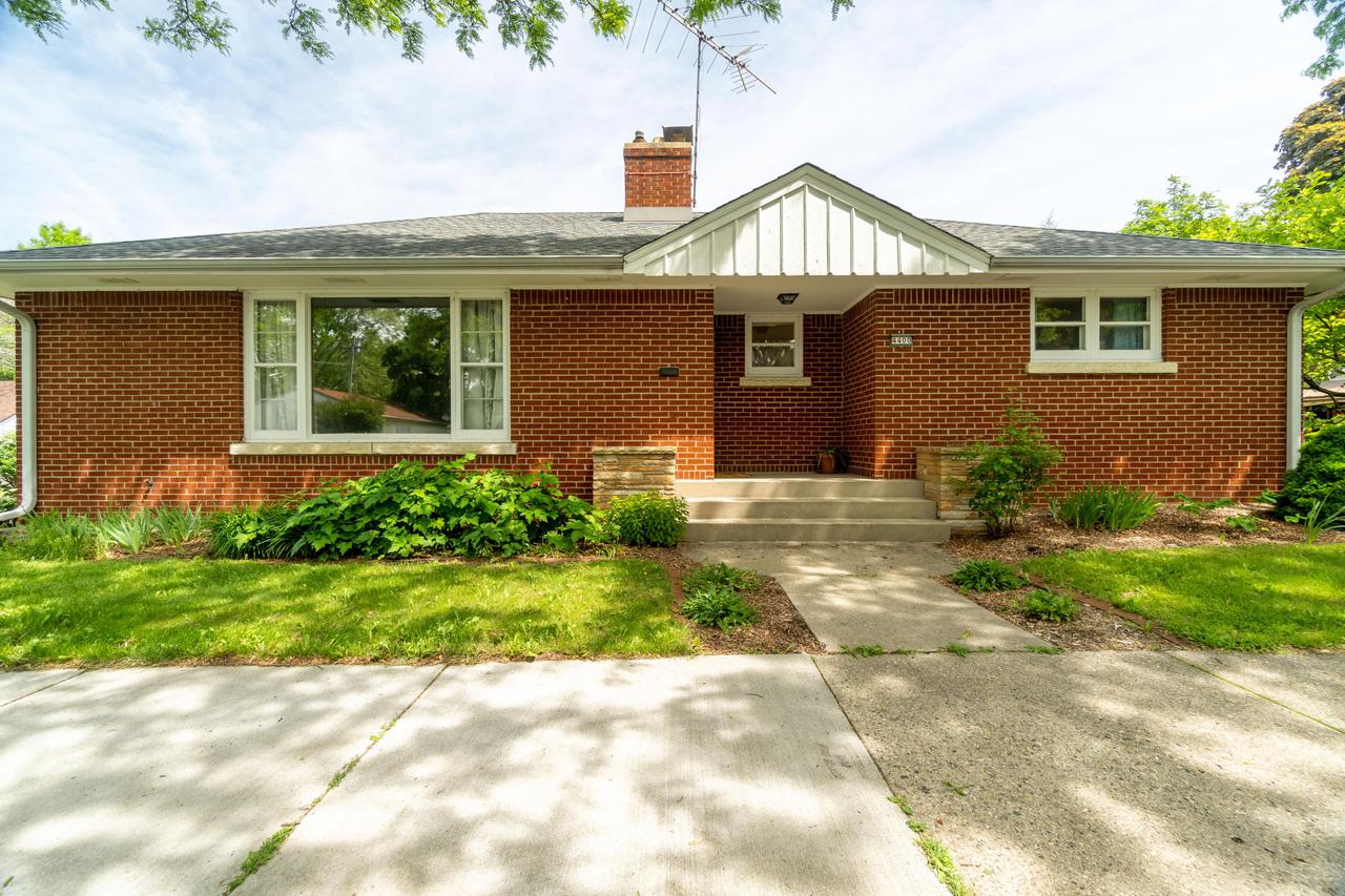 4400 W Manitoba St., Wauwatosa, WI 53219