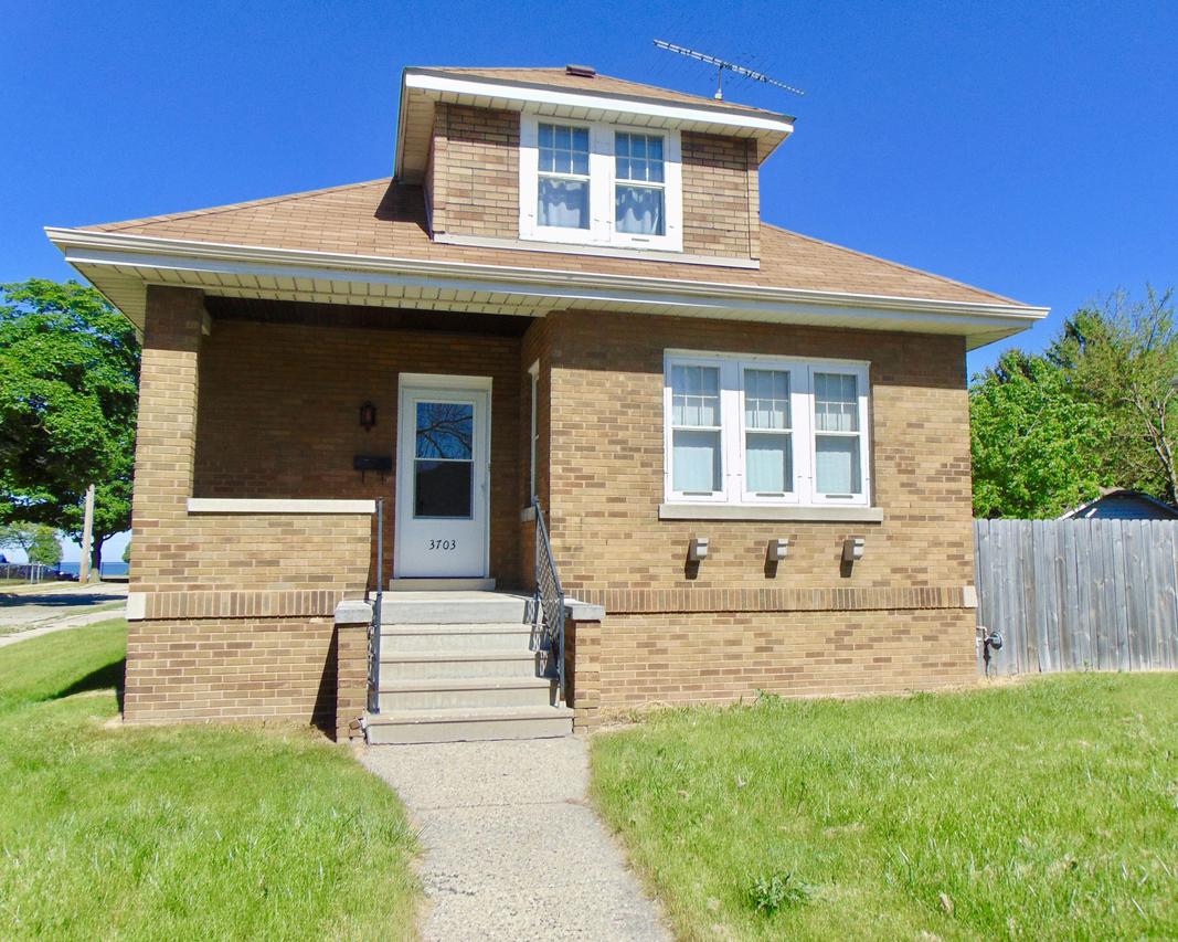 3703-3707 Sheridan Rd., Kenosha, WI 53140