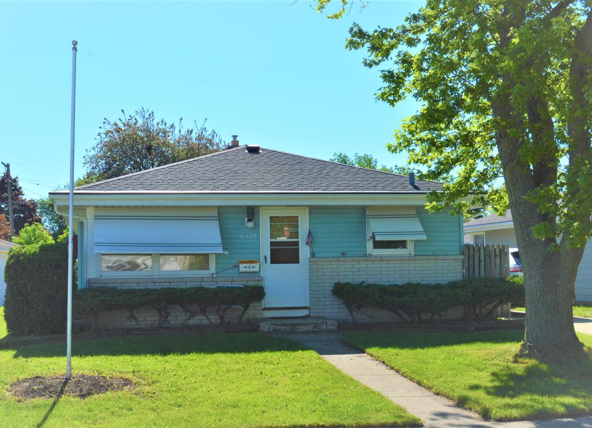 6327 51st Ave., Kenosha, WI 53142