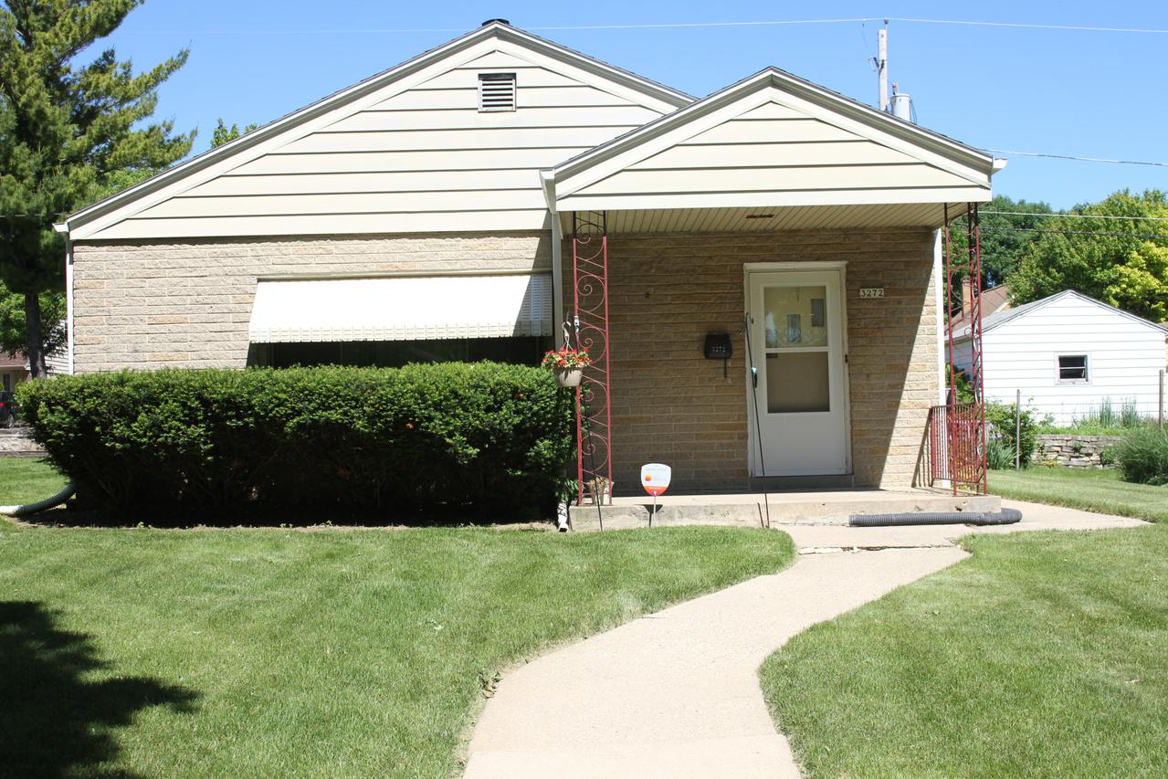 3272 N 82nd St., Milwaukee, WI 53222
