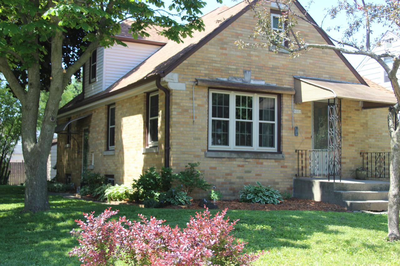 8001 W Lisbon Ave., Milwaukee, WI 53222