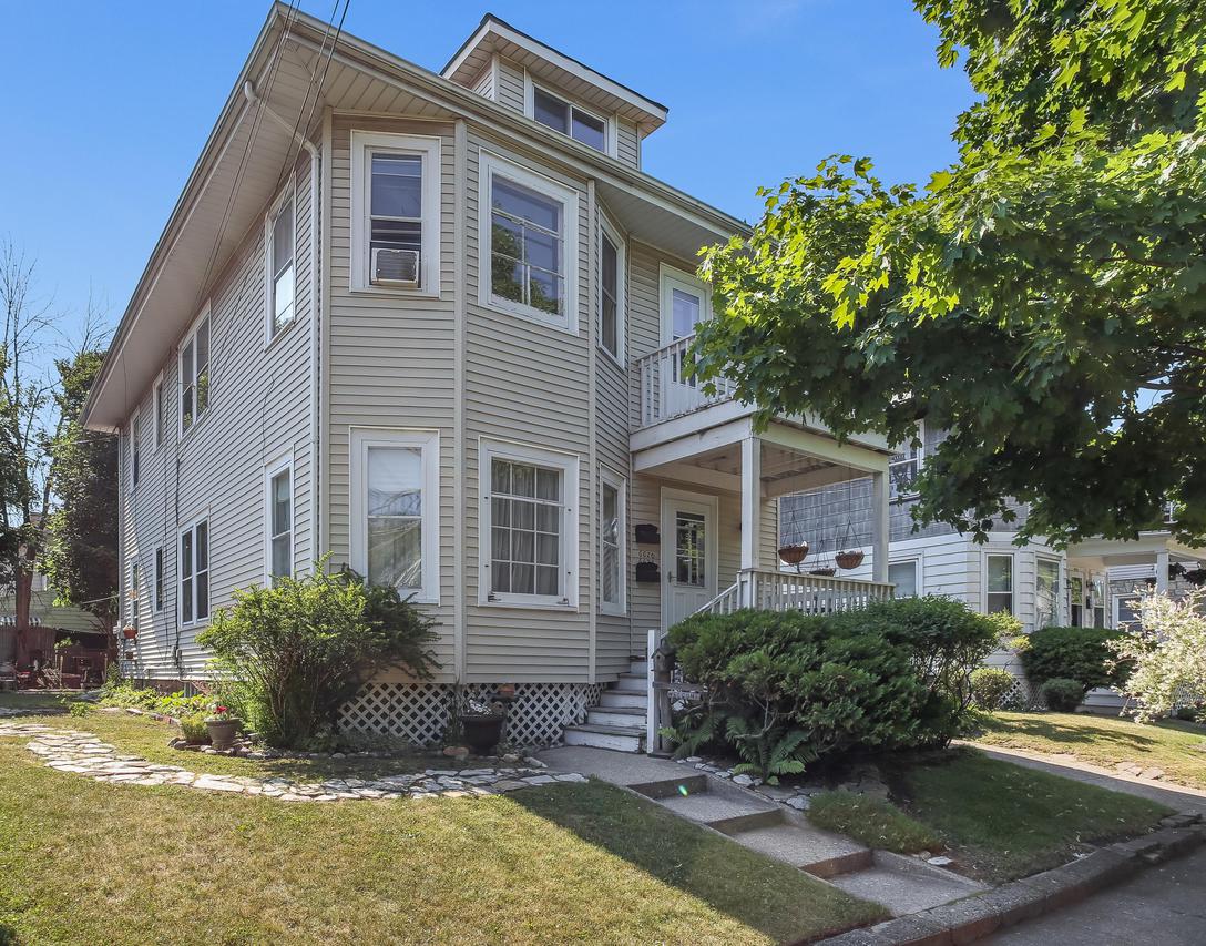 6620 5th Ave, Kenosha, WI 53143