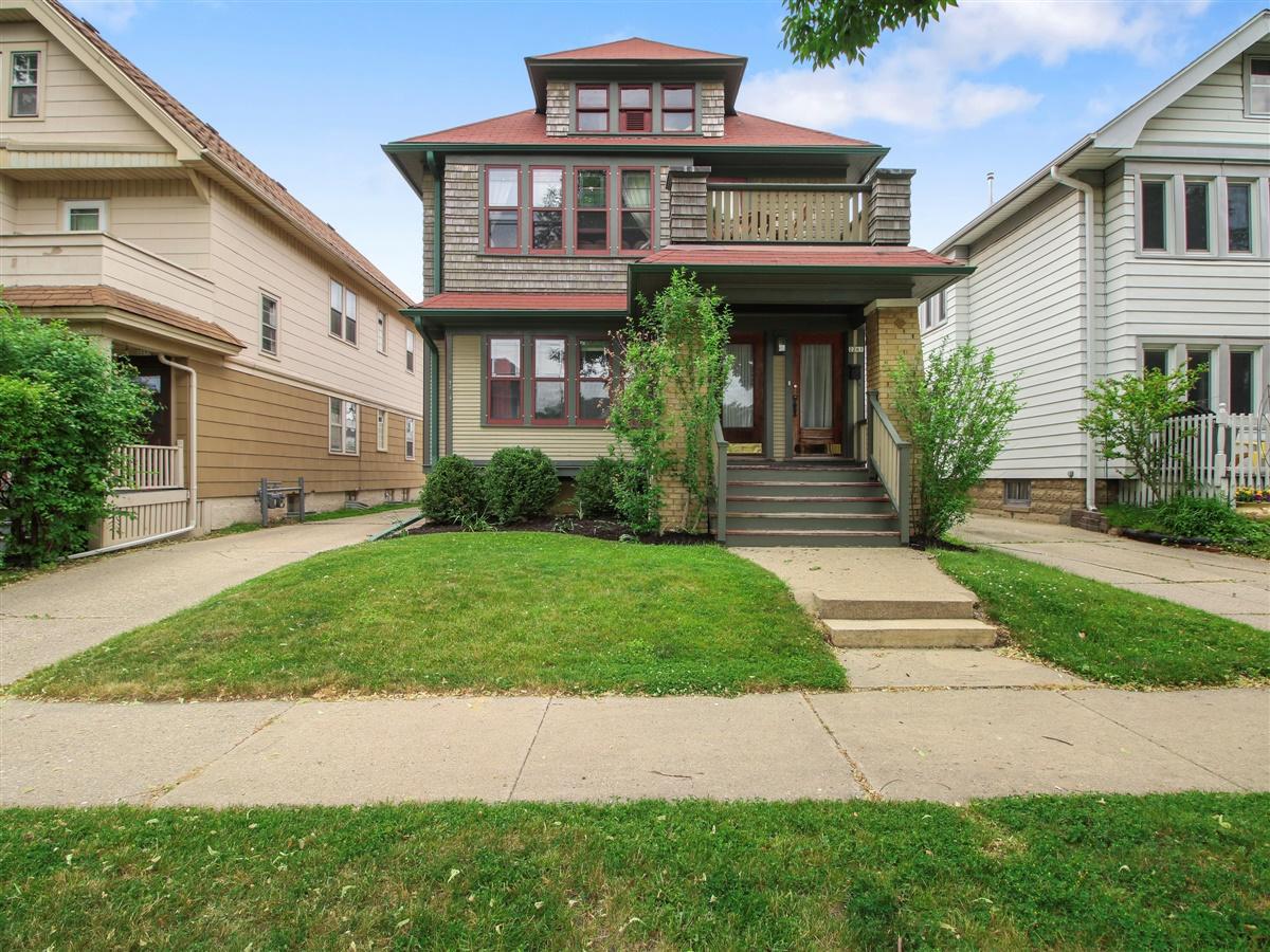 2259 N 61st St. #2261, Wauwatosa, WI 53213