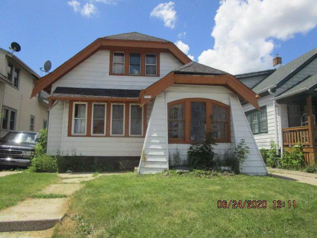 3751 N 24th St., Milwaukee, WI 53206