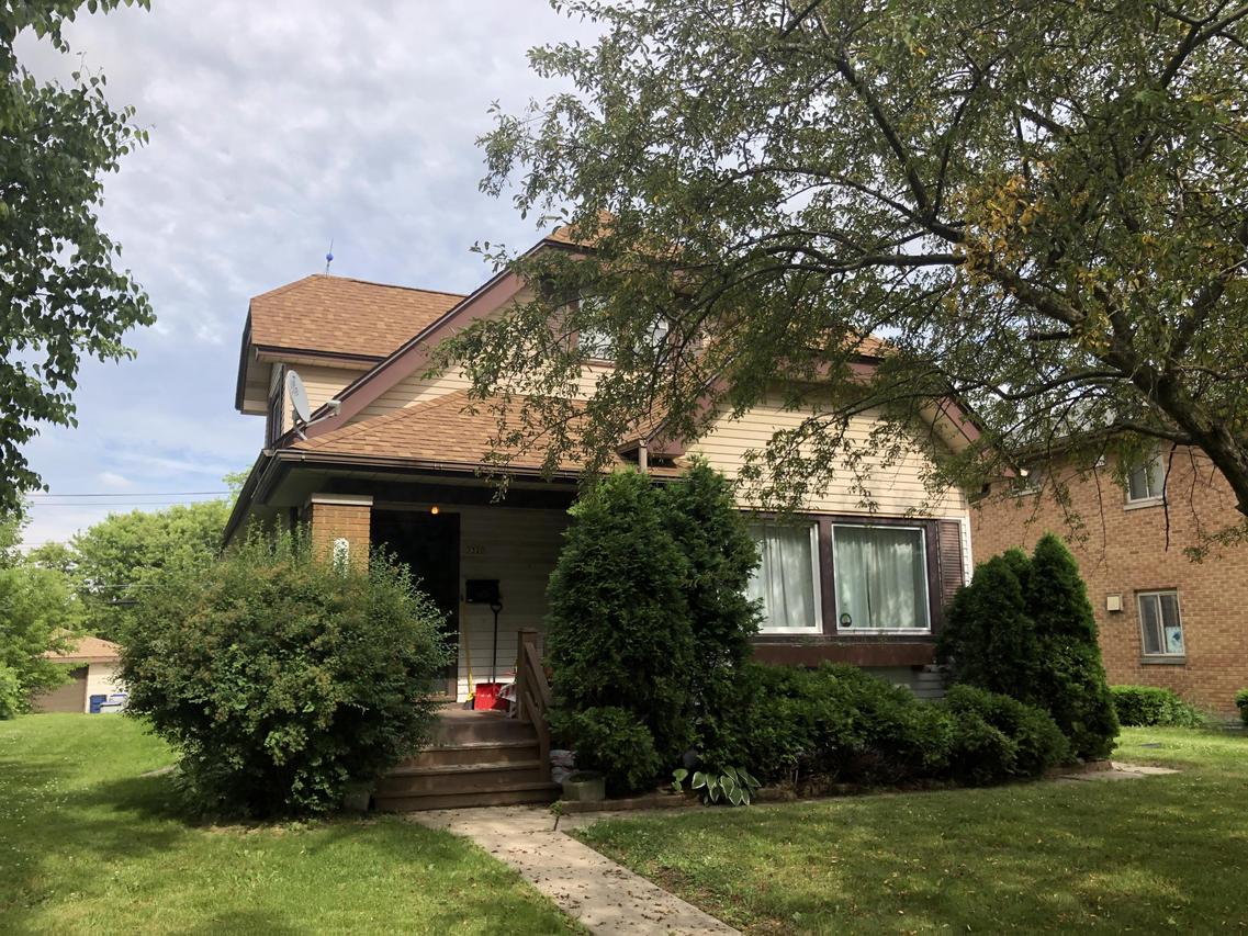 3320 S 92nd St, Milwaukee, WI 53227