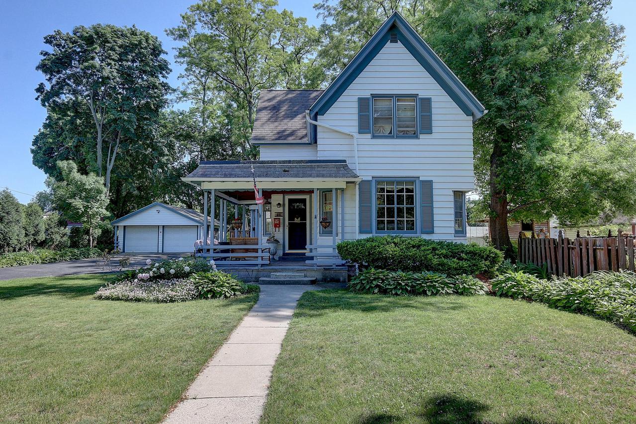 6837 Milwaukee Ave., Wauwatosa, WI 53213