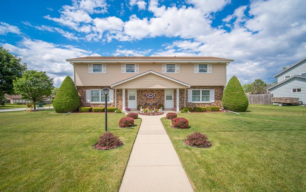 8736 W Forest Hill Ave. #8738, Franklin, WI 53132