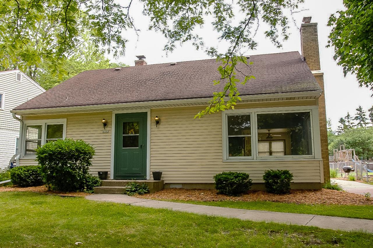 4182 Raymir Cir, Wauwatosa, WI 53222