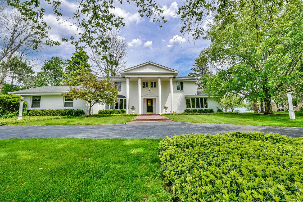 13334 N Lakewood Dr., Mequon, WI 53097