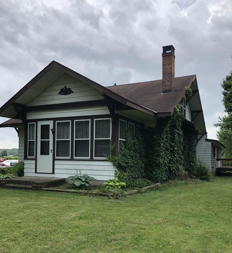 N75W30767 County Road Vv, Hartland, WI 53029