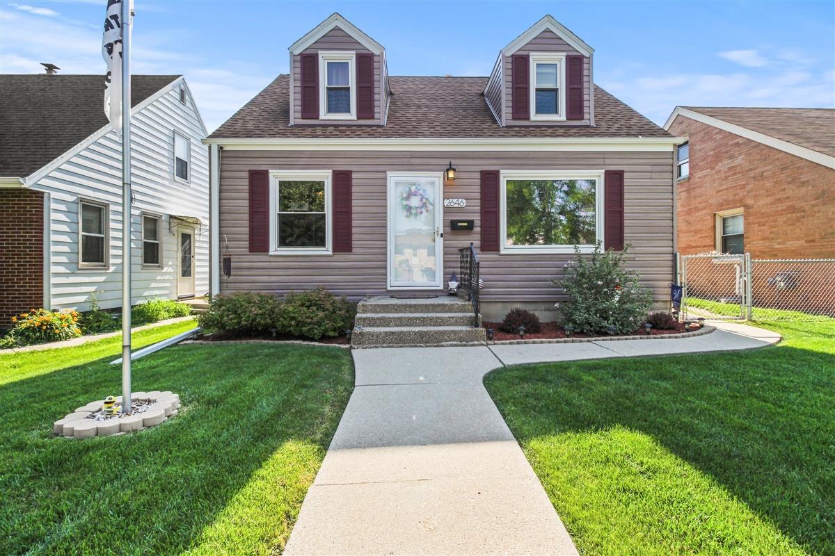 2646 S 71st St, Milwaukee, WI 53219