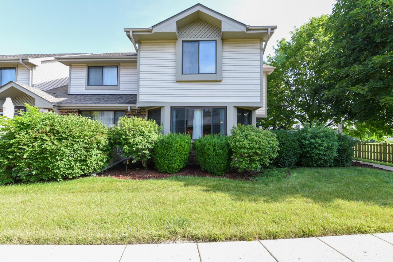 1437 28th Ct., Kenosha, WI 53140