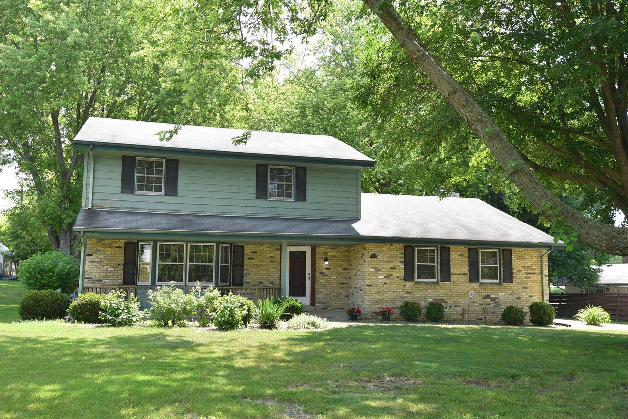 505 Richland Pl., Waukesha, WI 53188