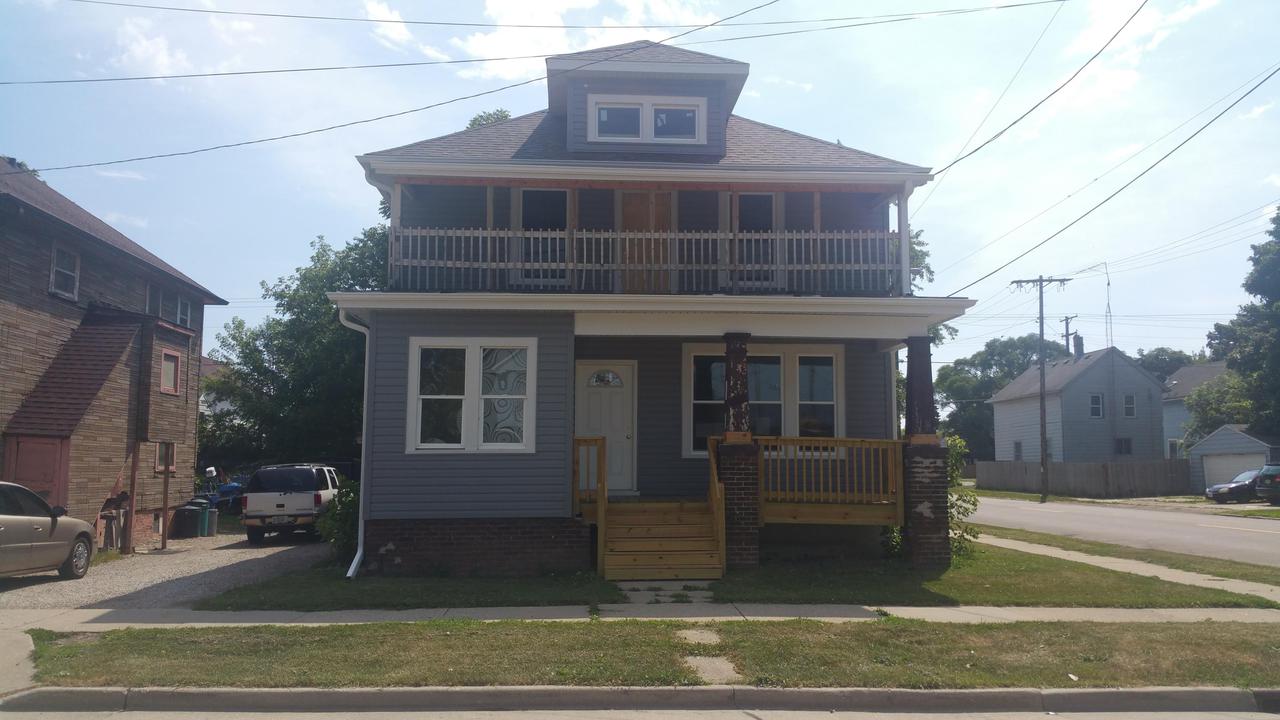 1701 Edgewood, Racine, WI 53404