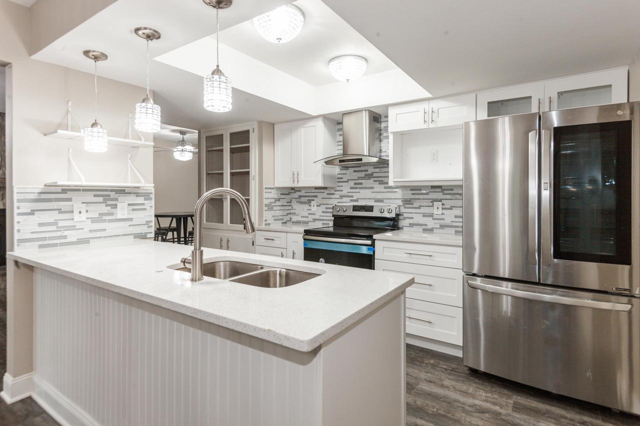 8341 N 67th St, Brown Deer, WI 53223