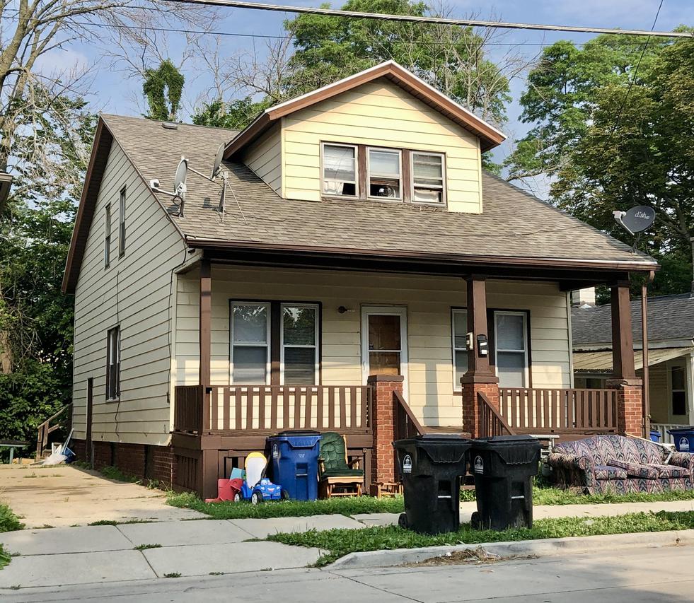 1410 Marquette St, Racine, WI 53404