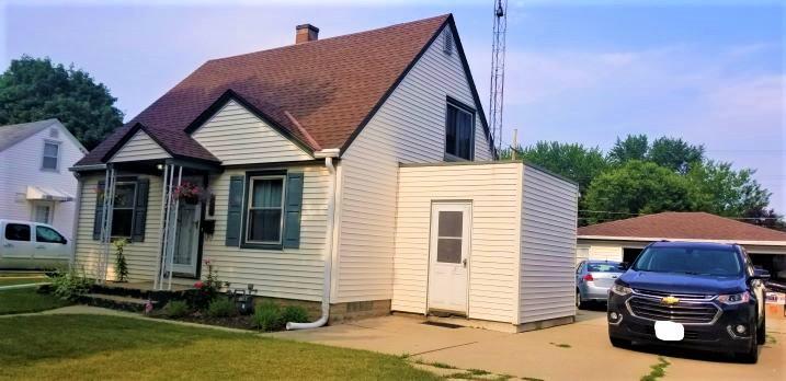 2818 S 88th St., Milwaukee, WI 53227