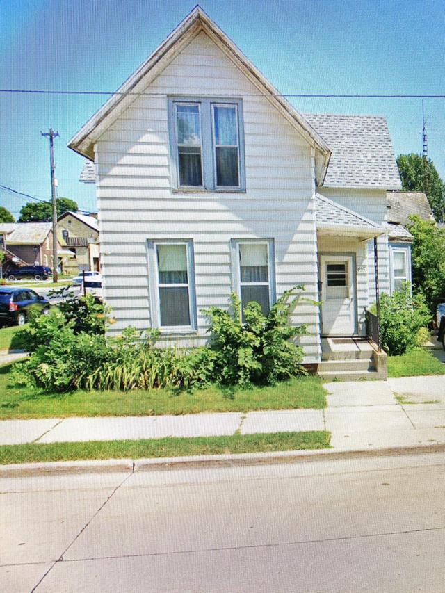 435 N 10th St., Manitowoc, WI 54220