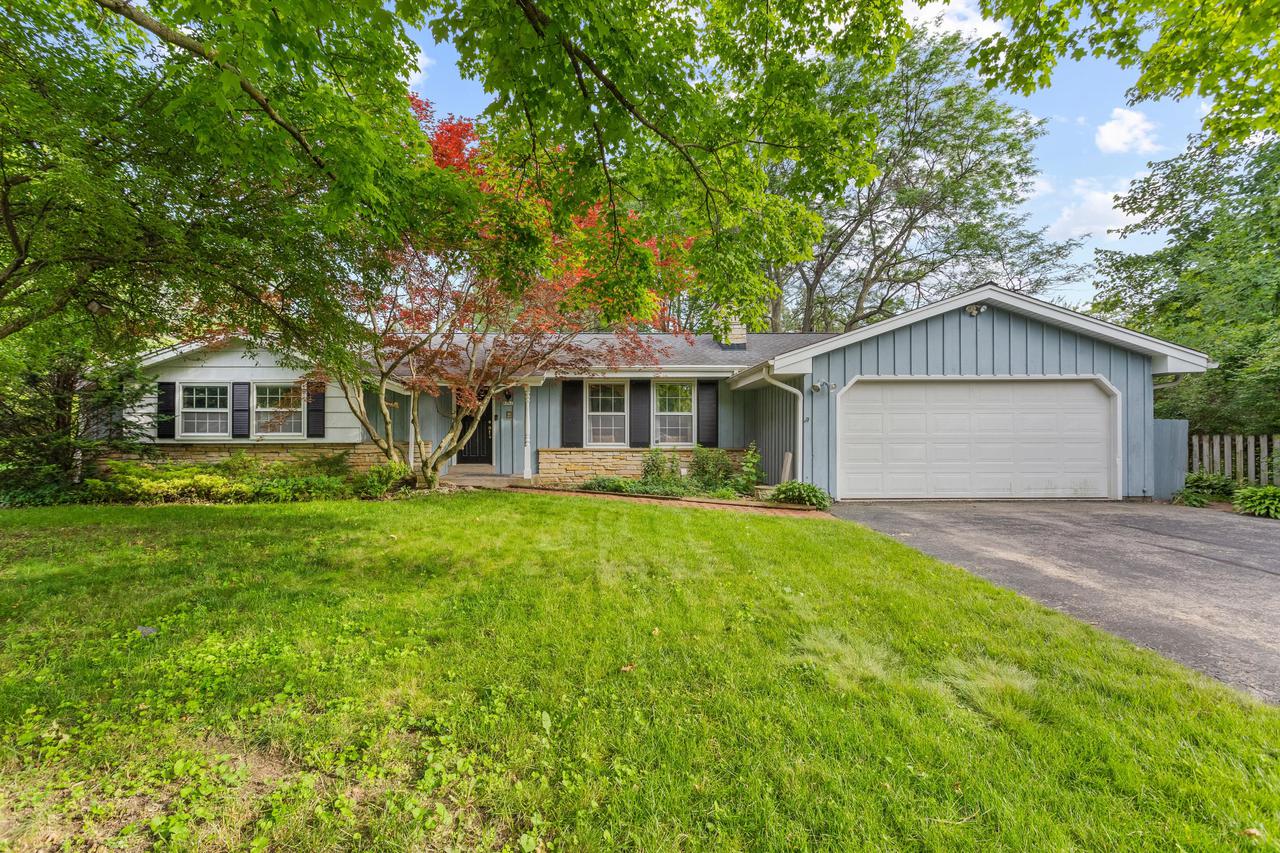 8042 N 37th St., Brown Deer, WI 53209