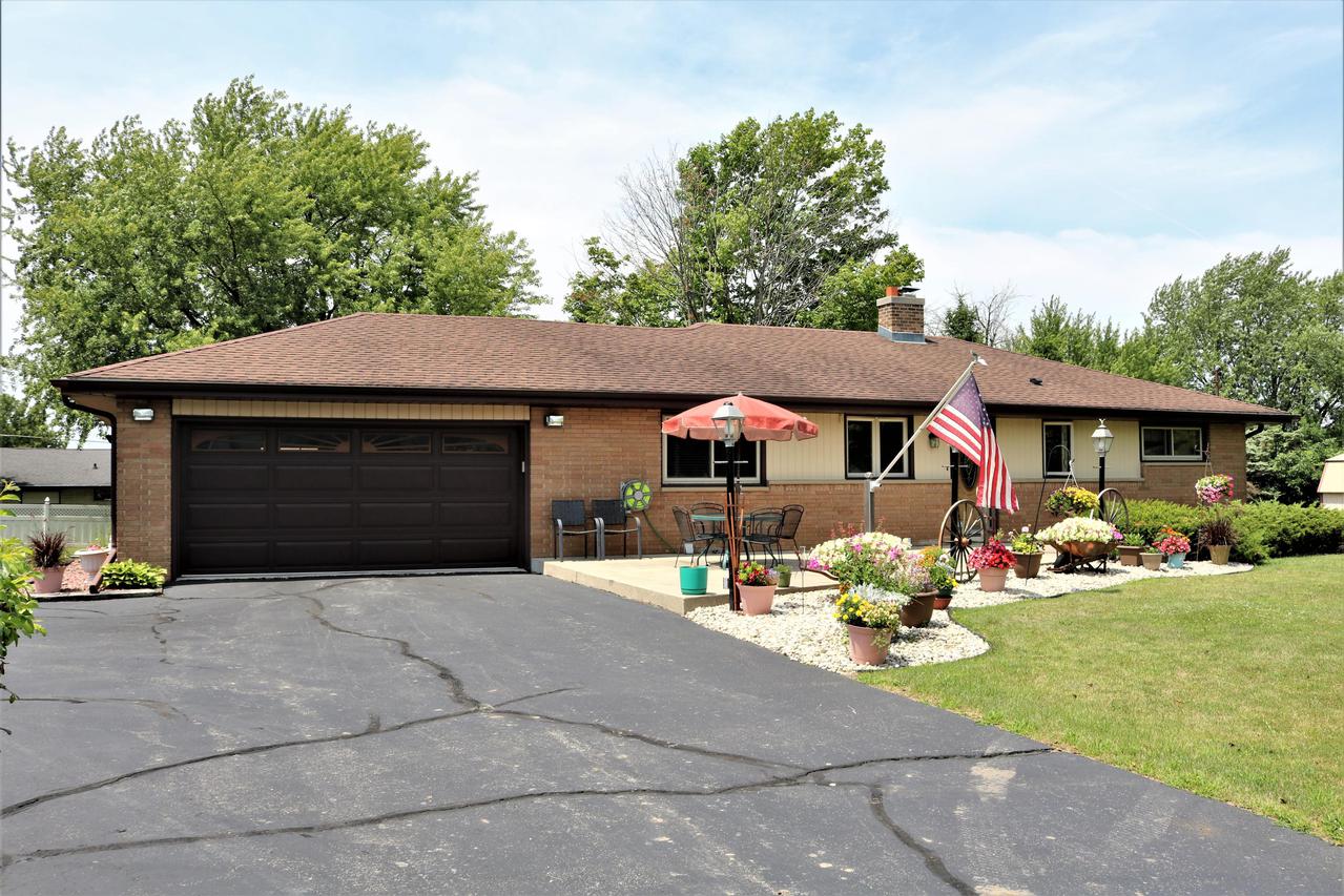1604 Old Fancher Rd., Mount Pleasant, WI 53406