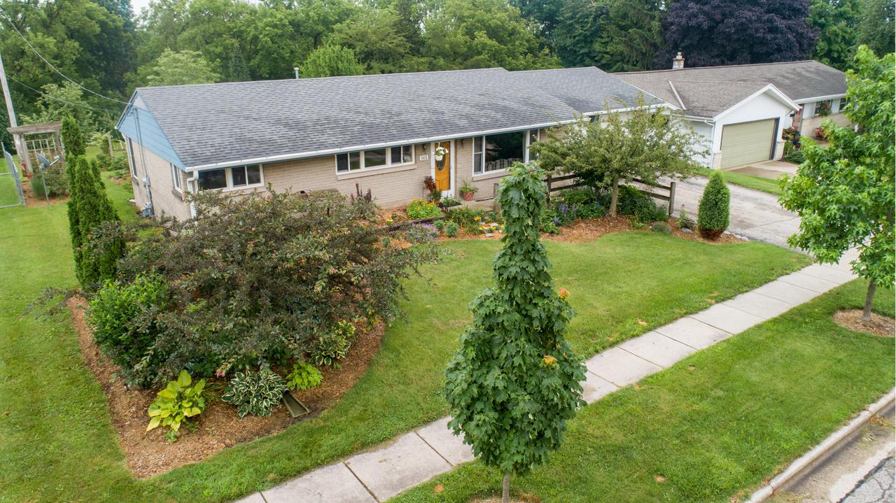 1415 N 10th Ave., West Bend, WI 53090