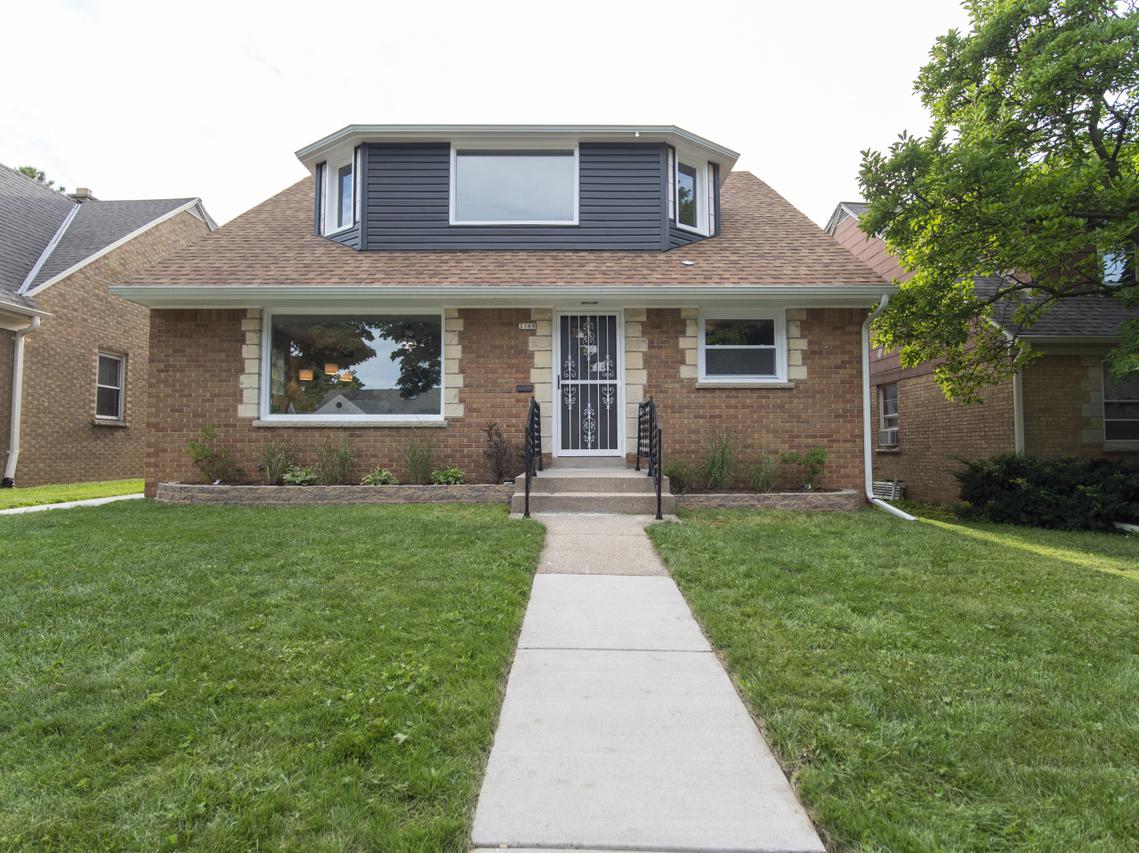 3169 N Dousman St., Whitefish Bay, WI 53212