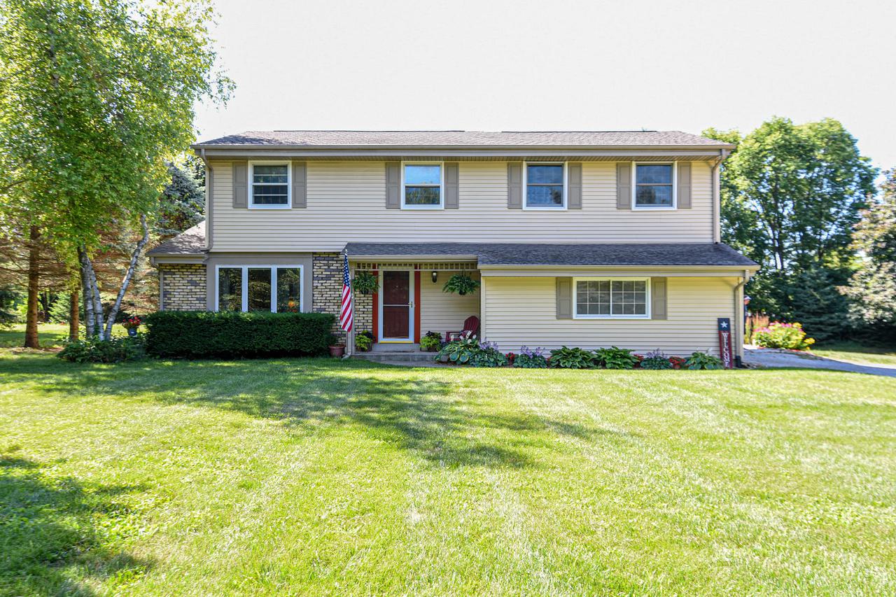 S70W22435 Sonoma #Way, Vernon, WI 53103