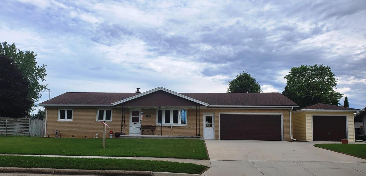 700 Randolph St., Manitowoc, WI 54220